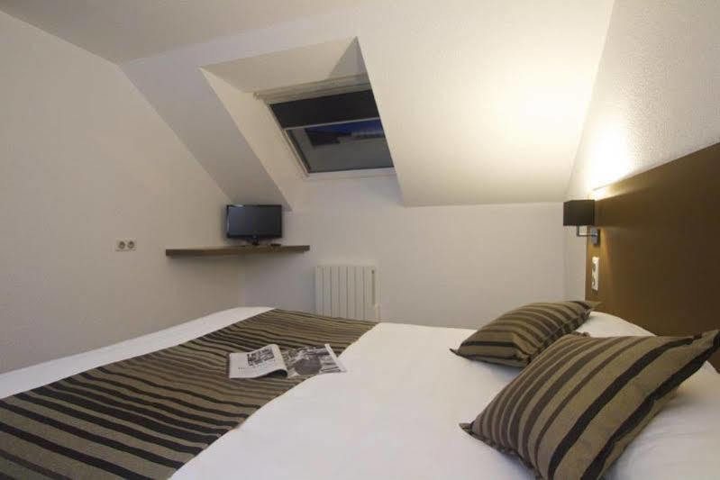 Brit Hotel Lorient Le Kerotel ภายนอก รูปภาพ